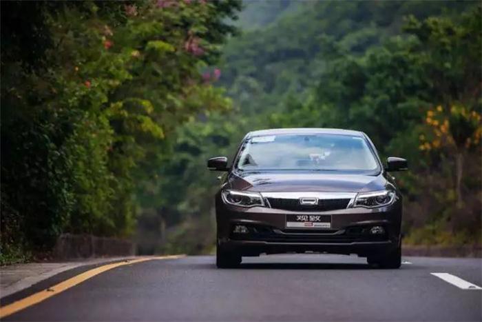 轻量化，零部件,轻量化，碳纤维